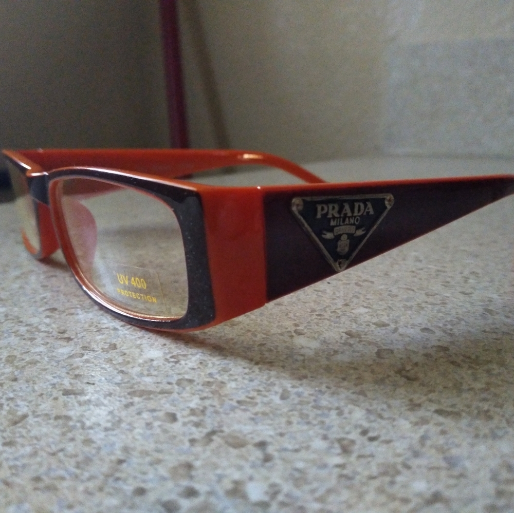 Prada fashion wear glasses